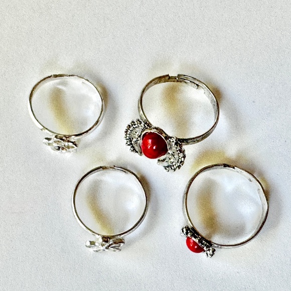 Stackable Fashion Rings, Set of 4 adjustable. silver red - Picture 3 of 9